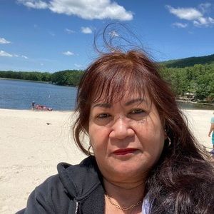 Meet your Posher, Myrna